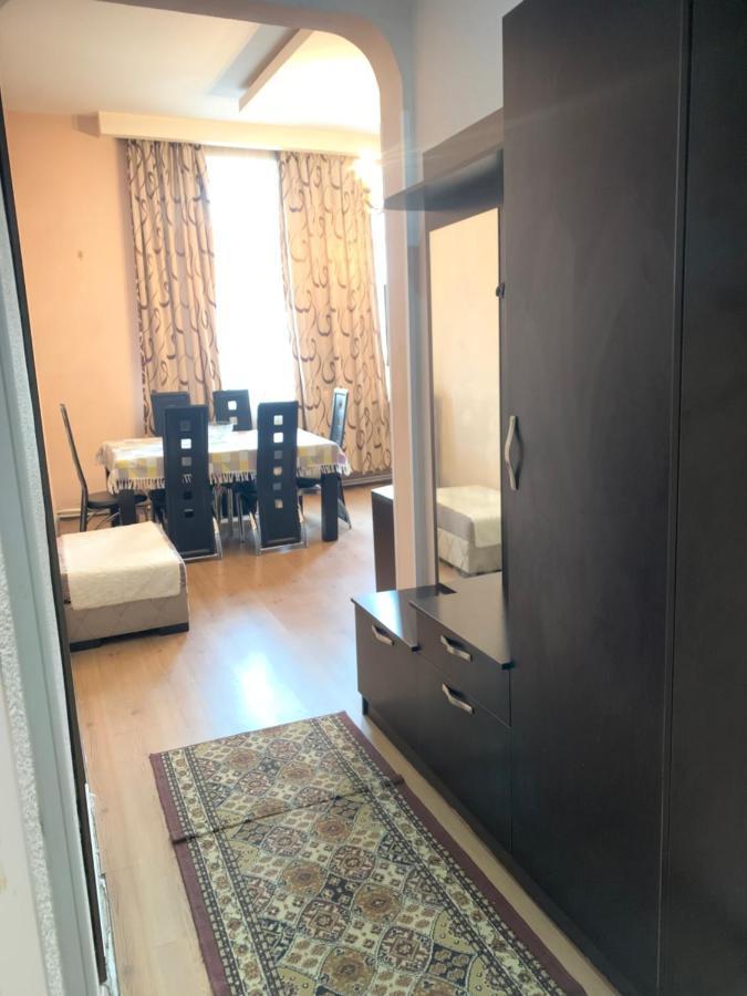 Tbilisi Central Street Cosy Apartments 外观 照片