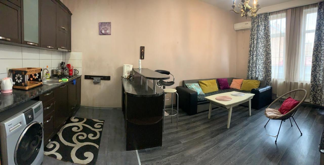 Tbilisi Central Street Cosy Apartments 外观 照片
